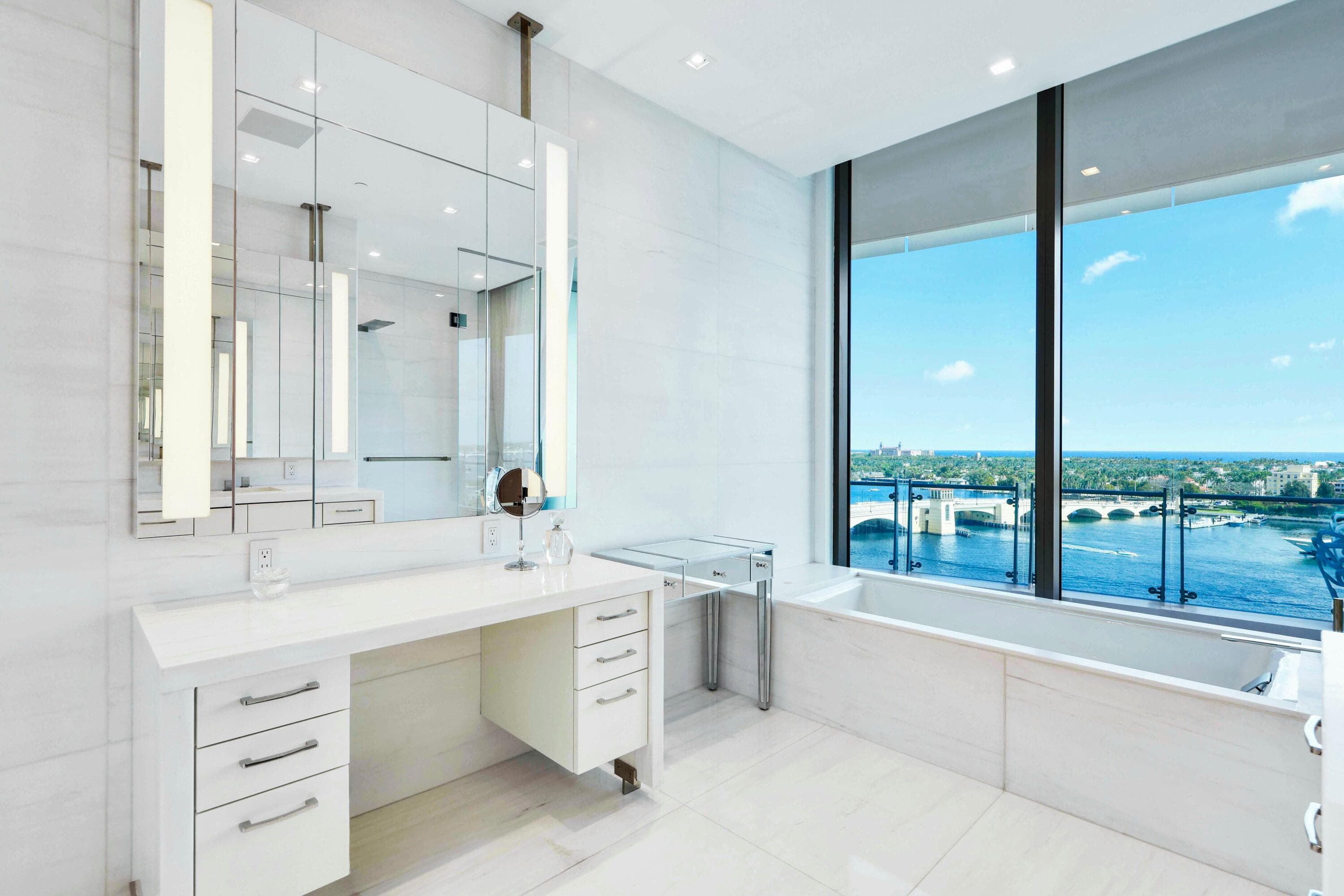 1100 S Flagler Drive 1101, West Palm Beach, FL 33401 24