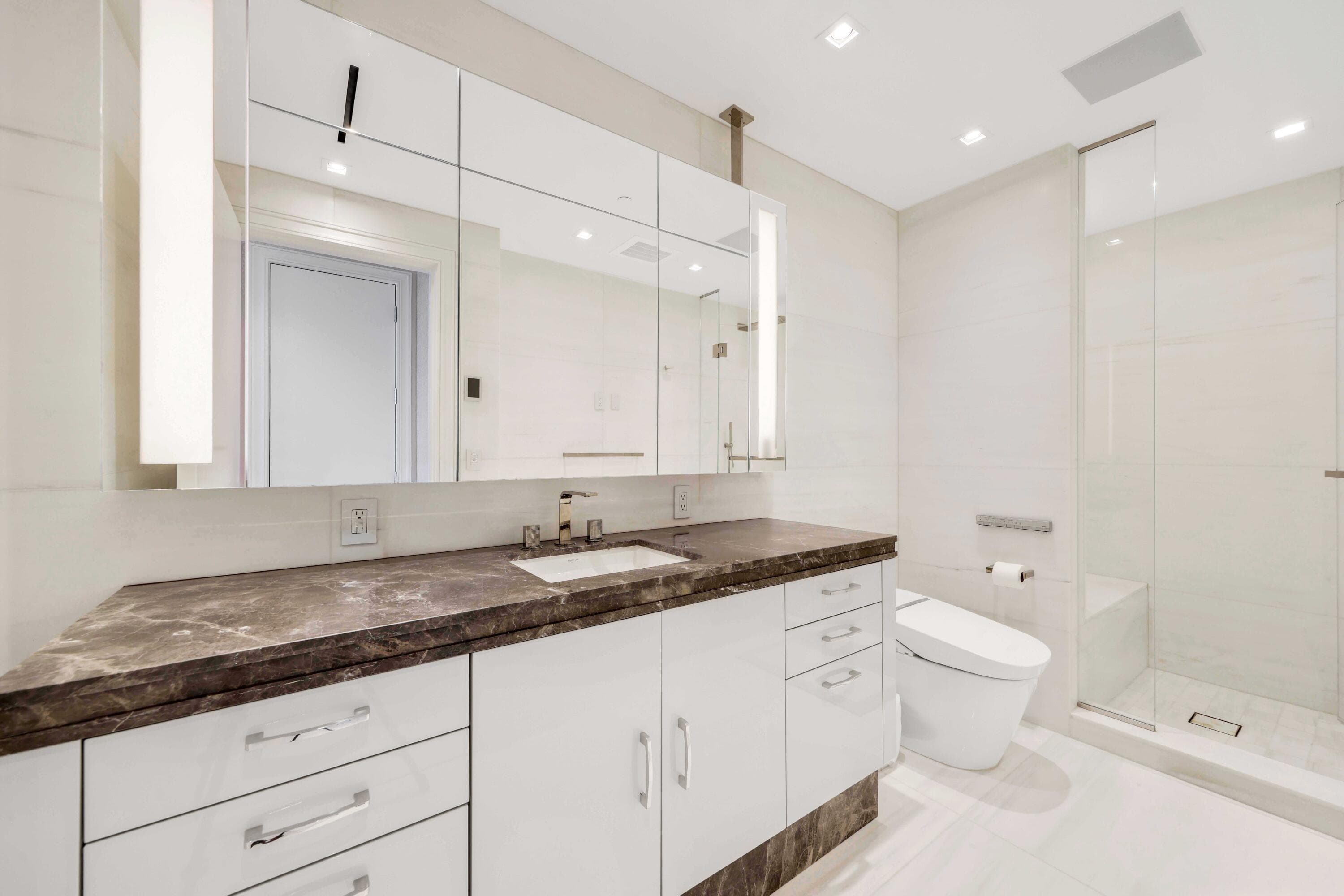 1100 S Flagler Drive 1101, West Palm Beach, FL 33401 29