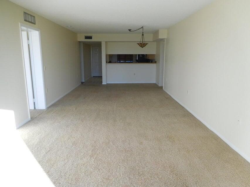 2741 Village Boulevard 304, West Palm Beach, FL 33409 3