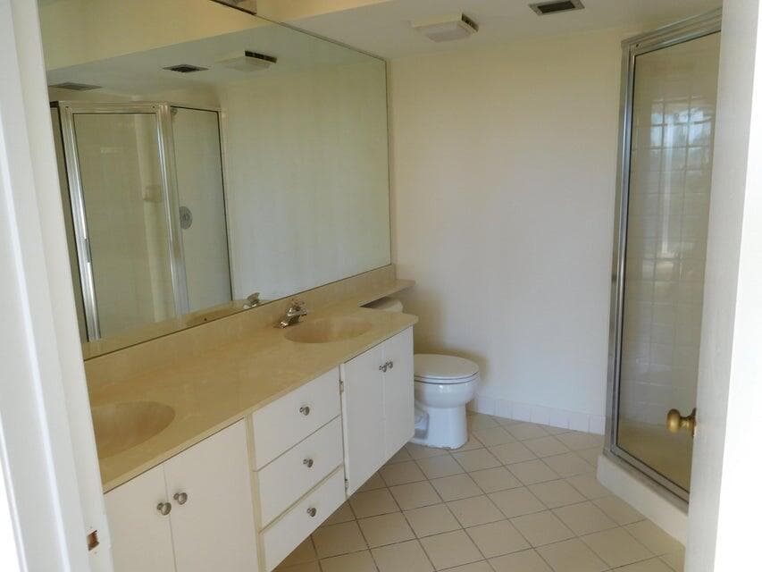 2741 Village Boulevard 304, West Palm Beach, FL 33409 5