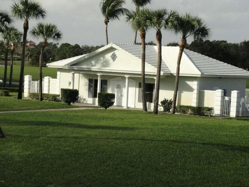 2741 Village Boulevard 304, West Palm Beach, FL 33409 10