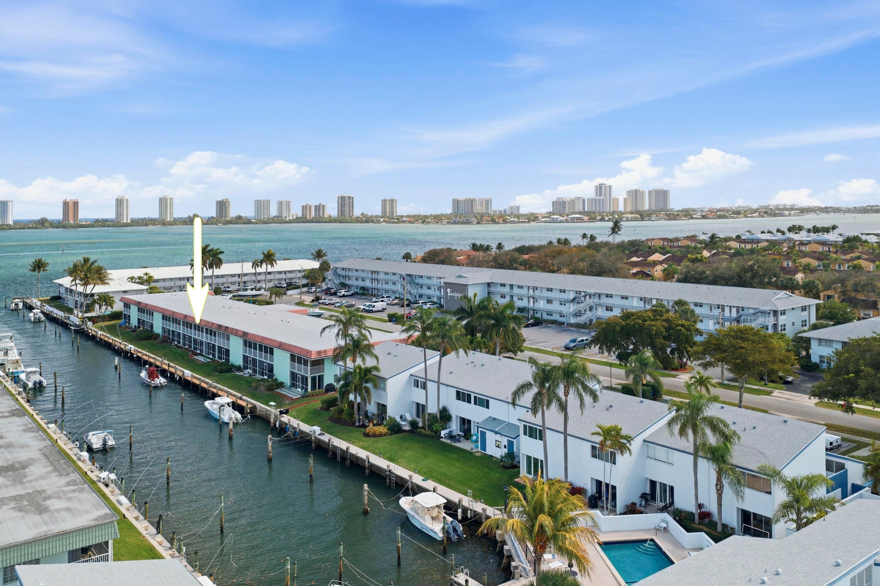 117 Lehane Terrace 205, North Palm Beach, FL 33408