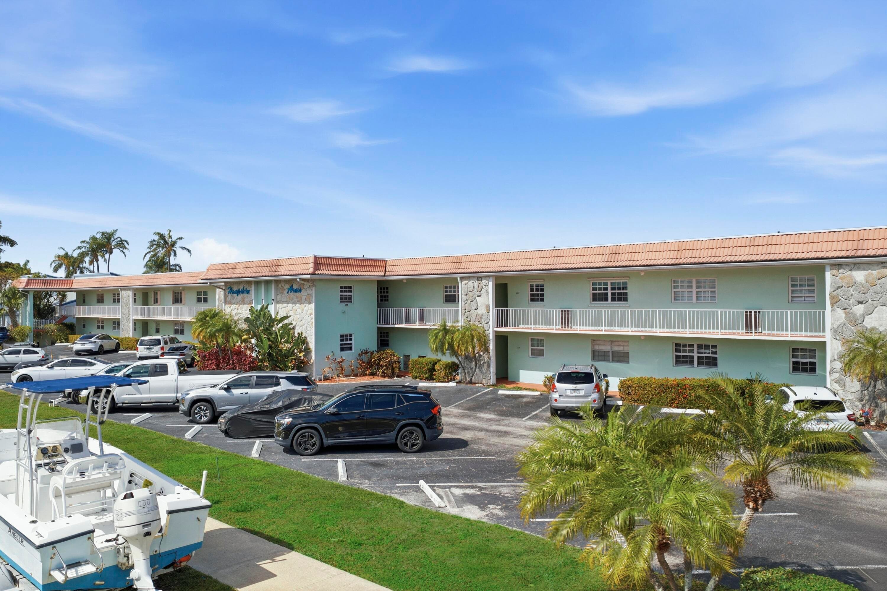 117 Lehane Terrace 205, North Palm Beach, FL 33408 21