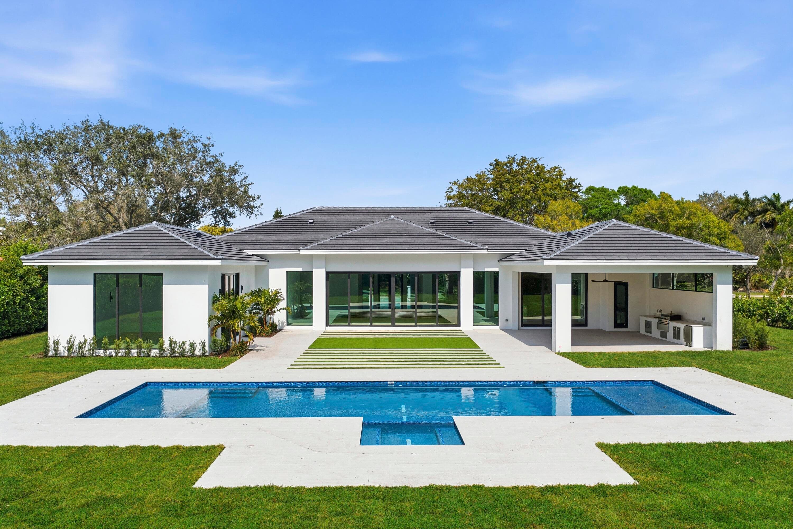 5770 Dixie Belle Road, Palm Beach Gardens, FL 33418 2