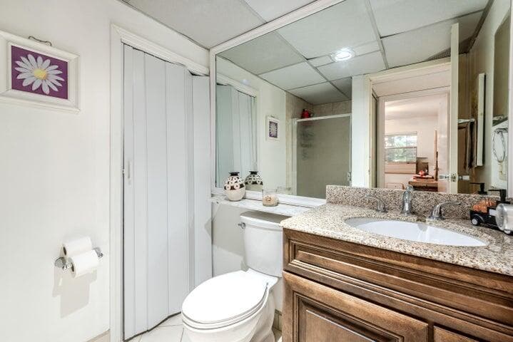 657 Brittany N, Delray Beach, FL 33446 18