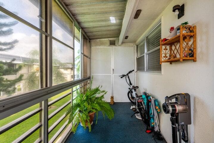 657 Brittany N, Delray Beach, FL 33446 25