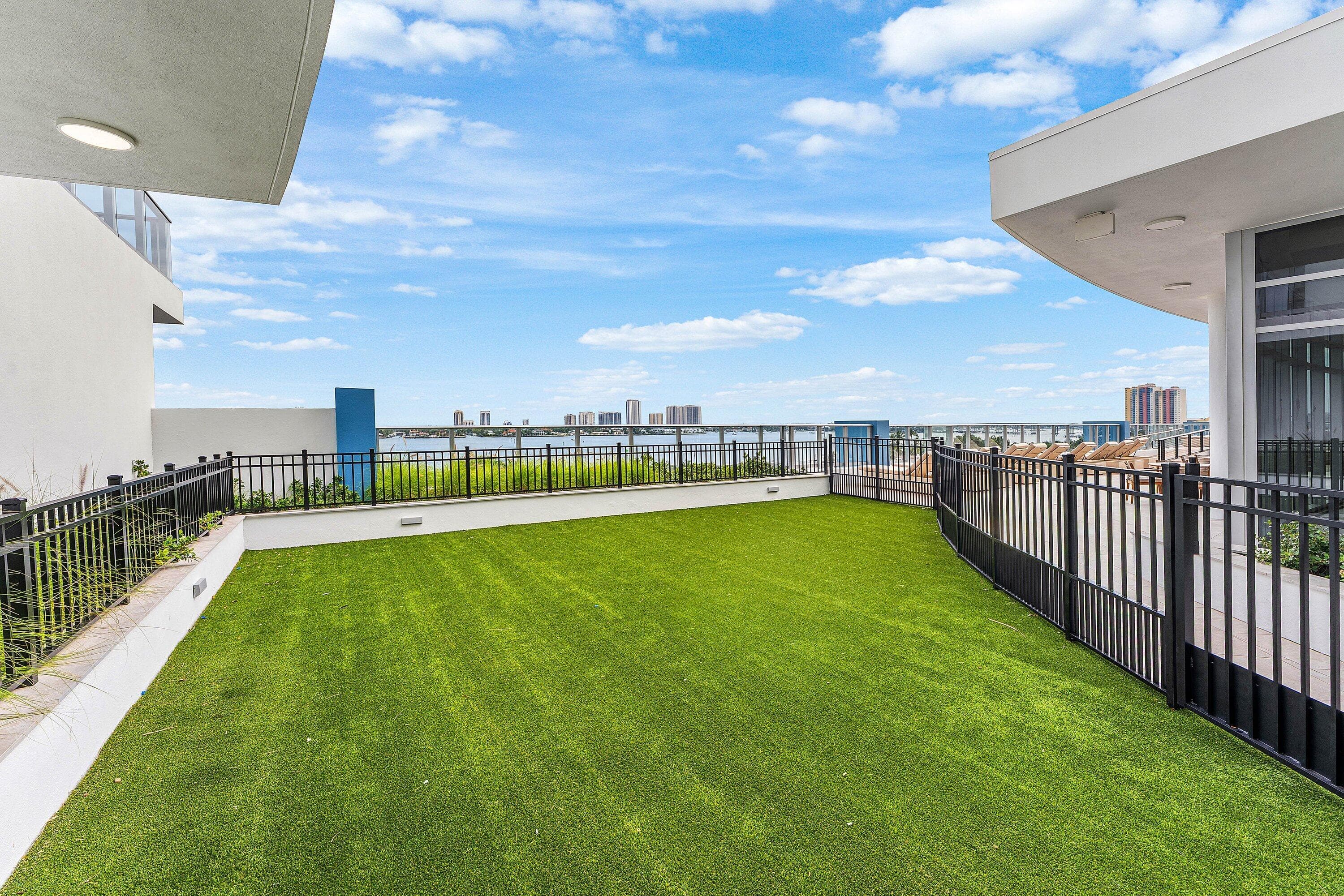 220 Lake Shore Drive 2202, Lake Park, FL 33403 33