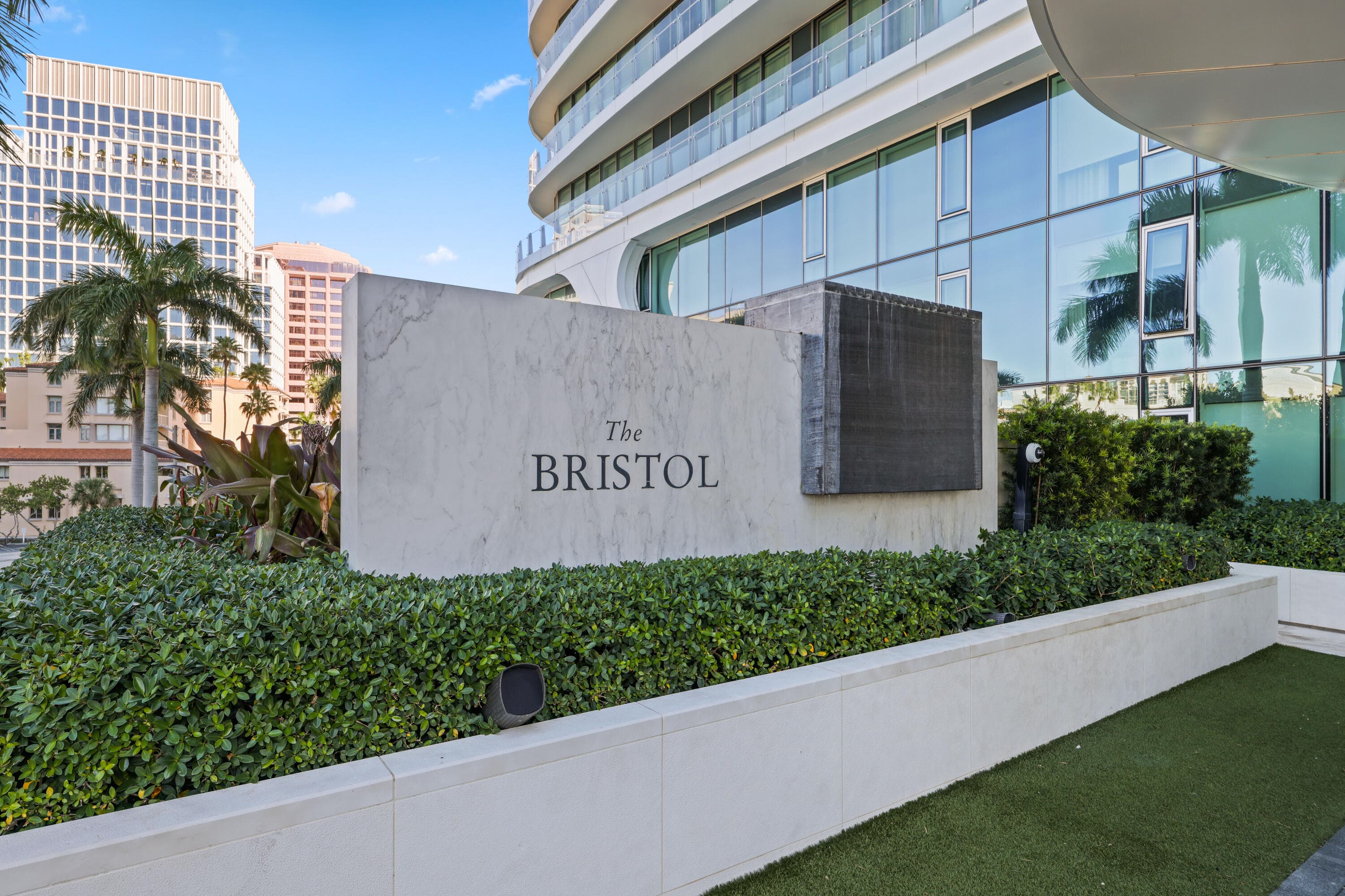 1100 S Flagler Drive 1101, West Palm Beach, FL 33401 4