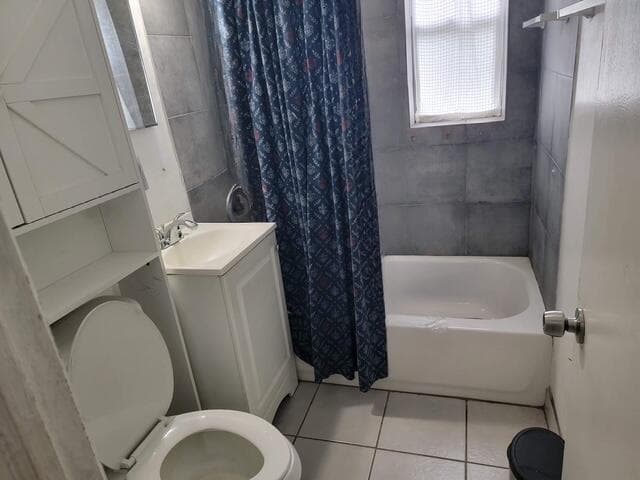 400 NW 18th Avenue, Fort Lauderdale, FL 33311 5