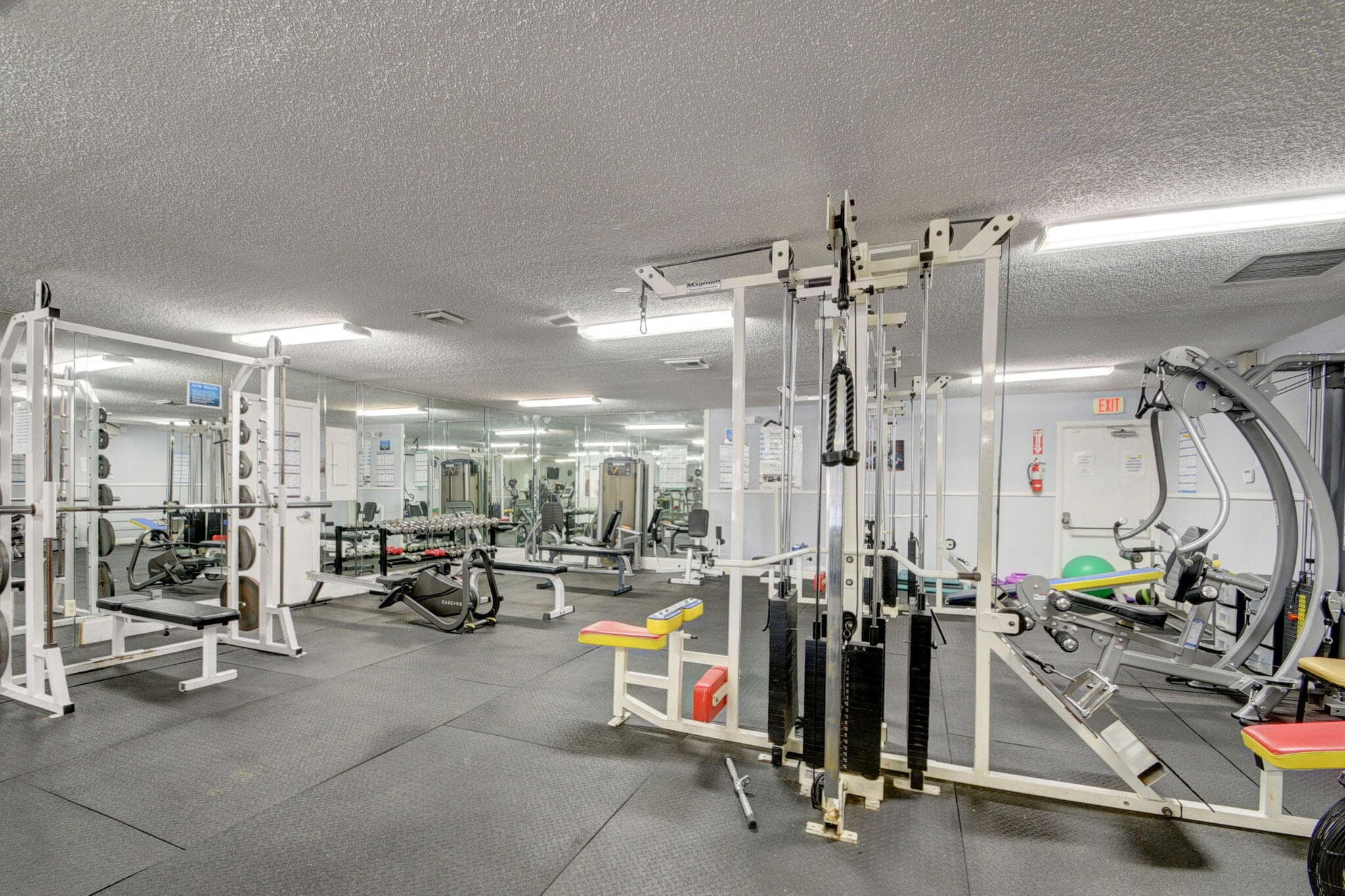 105 Lake Irene Drive, West Palm Beach, FL 33411 33