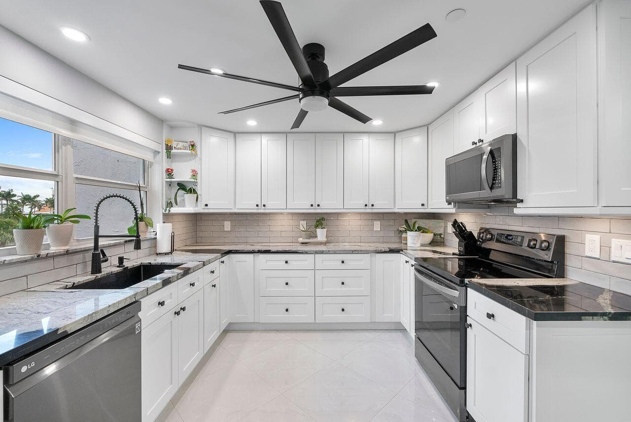 3300 S Ocean Boulevard 317-c, Highland Beach, FL 33487