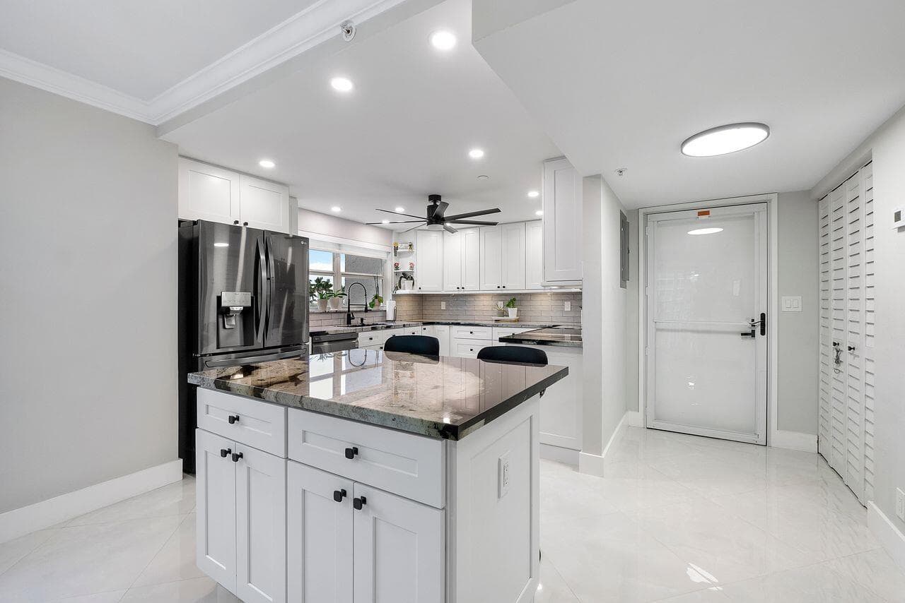 3300 S Ocean Boulevard 317-c, Highland Beach, FL 33487 8
