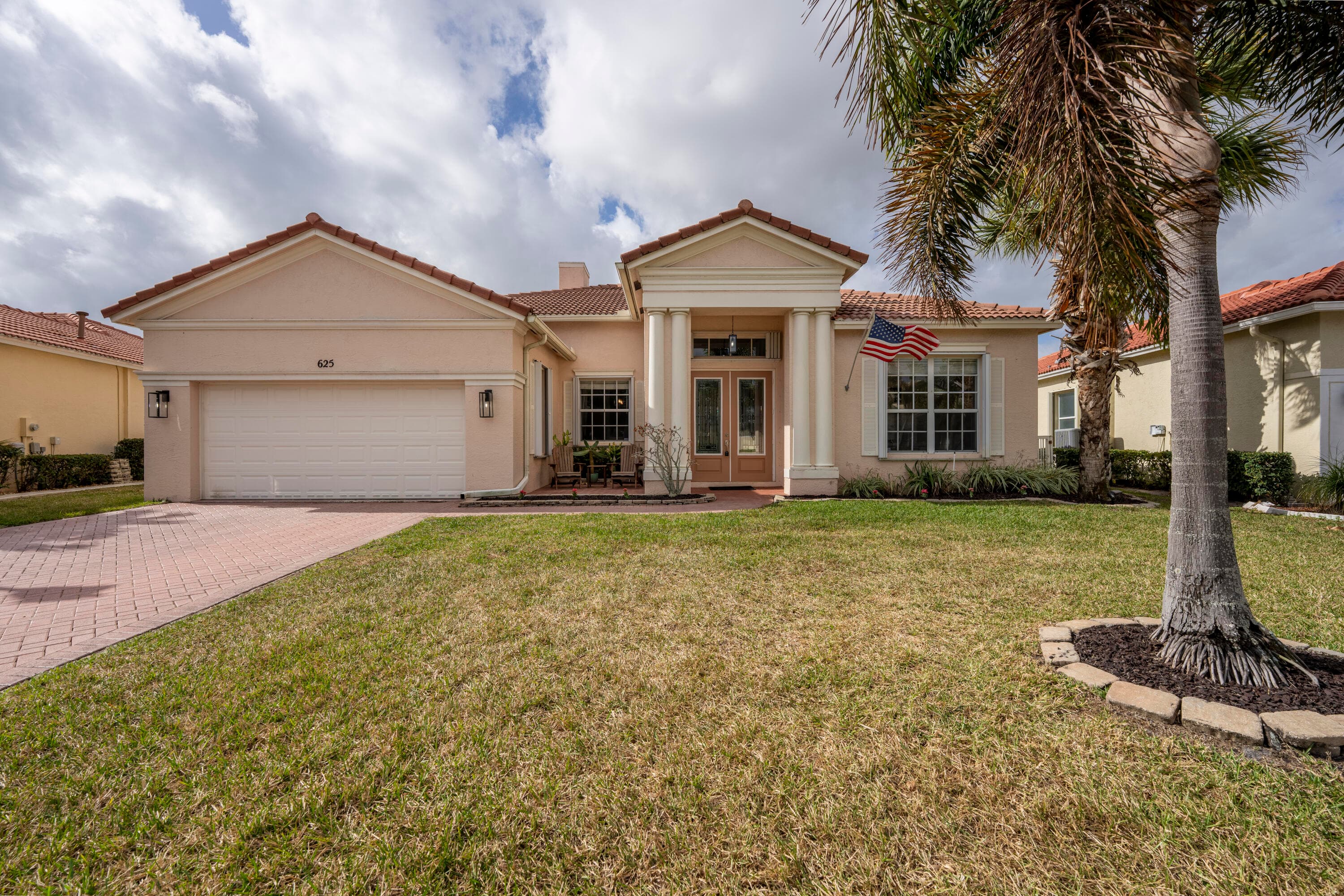 625 SW Long Key Court, Port St. Lucie, FL 34986 5