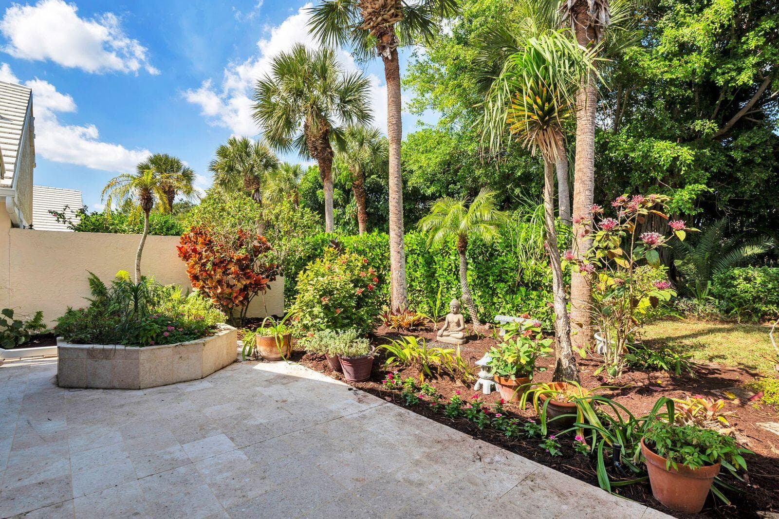 9213 Heathridge Drive, West Palm Beach, FL 33411 36