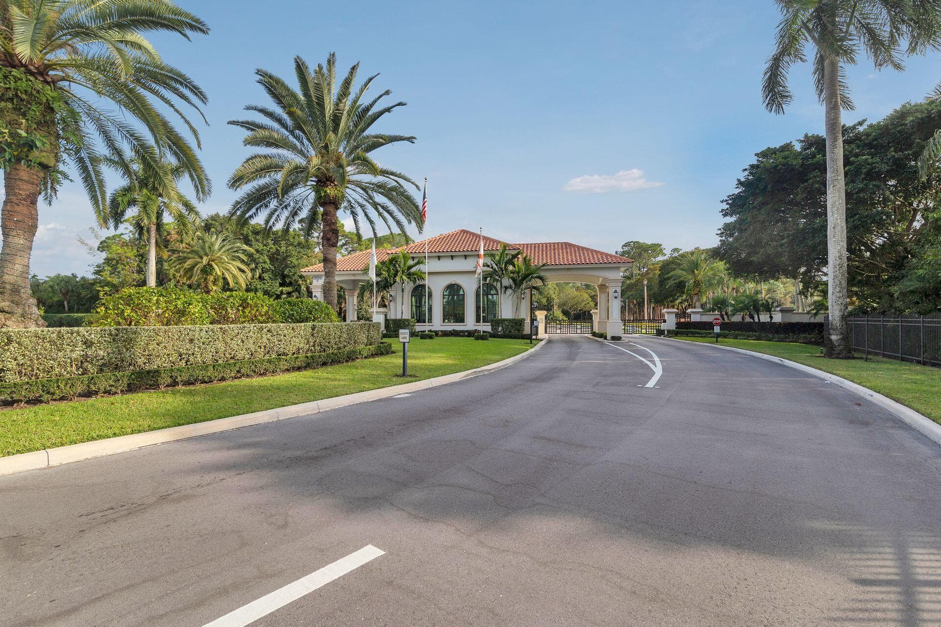 9213 Heathridge Drive, West Palm Beach, FL 33411 50
