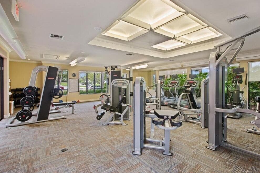 9213 Heathridge Drive, West Palm Beach, FL 33411 54