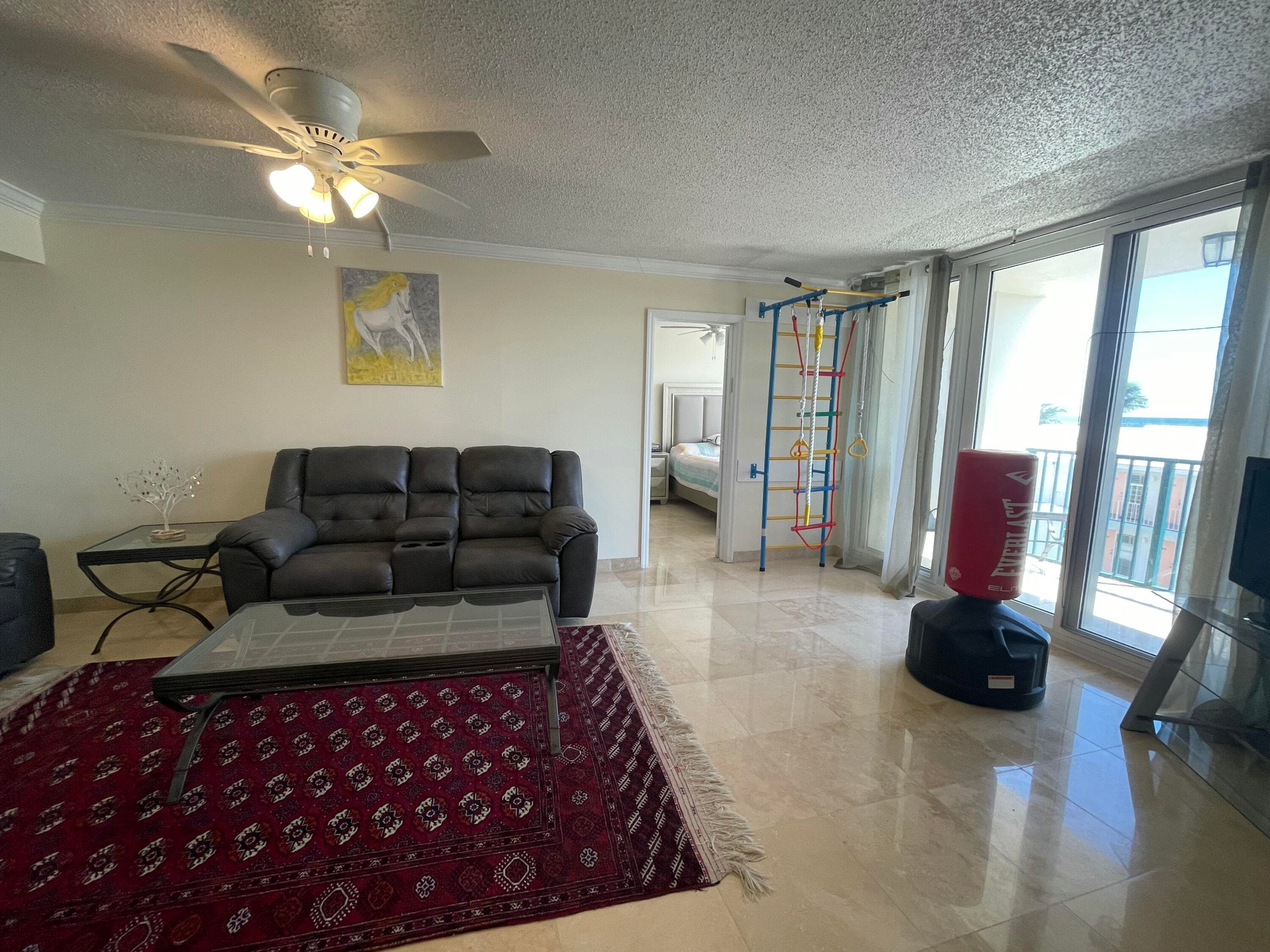 1237 Hillsboro Mile 302, Hillsboro Beach, FL 33062 20