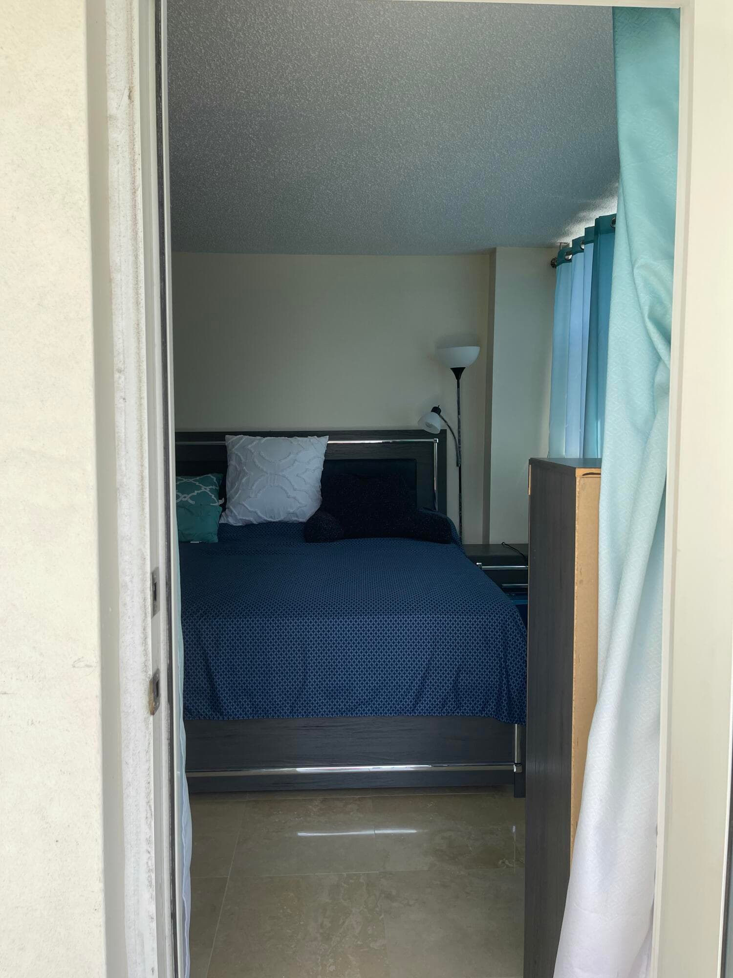 1237 Hillsboro Mile 302, Hillsboro Beach, FL 33062 33