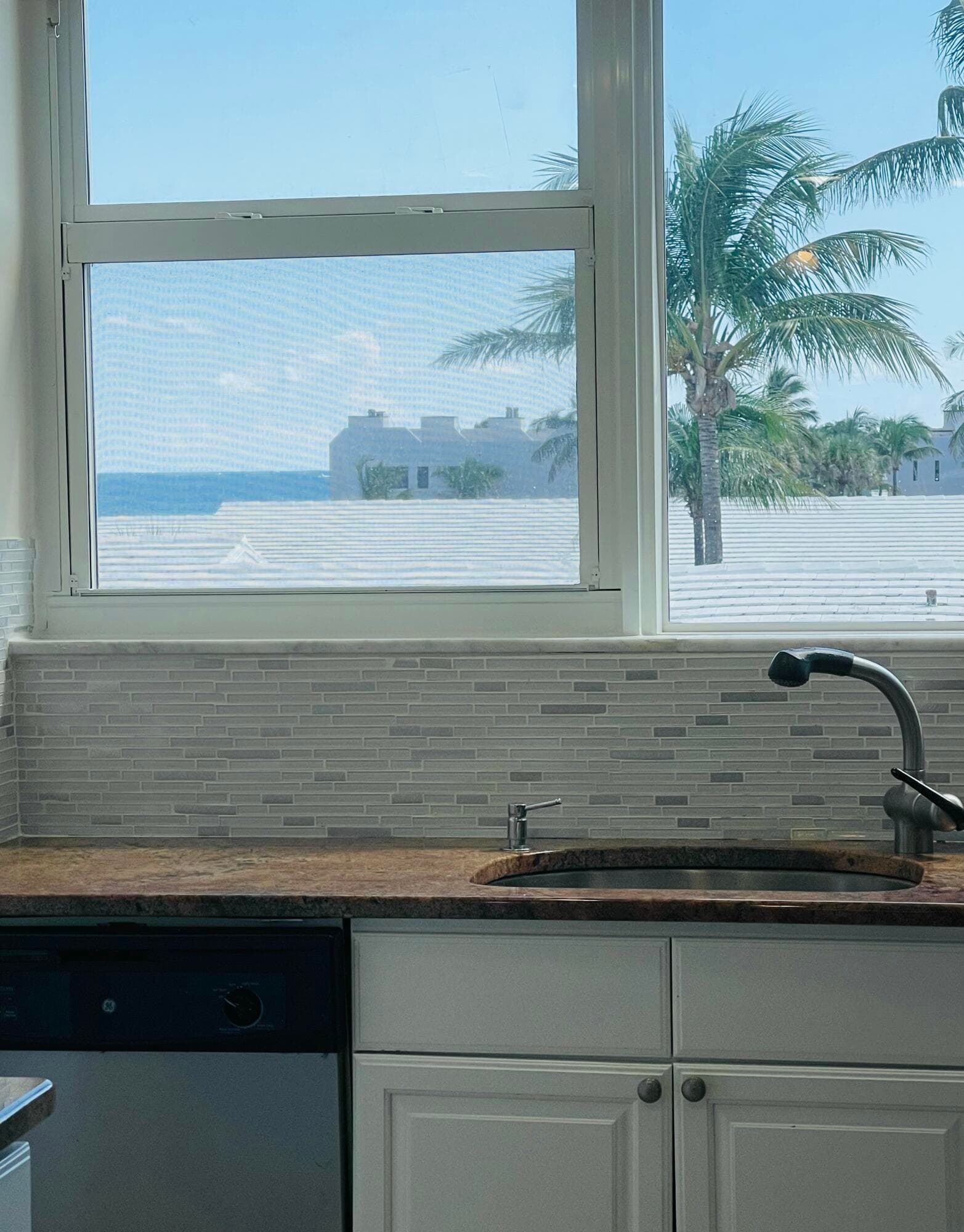 1237 Hillsboro Mile 302, Hillsboro Beach, FL 33062 45