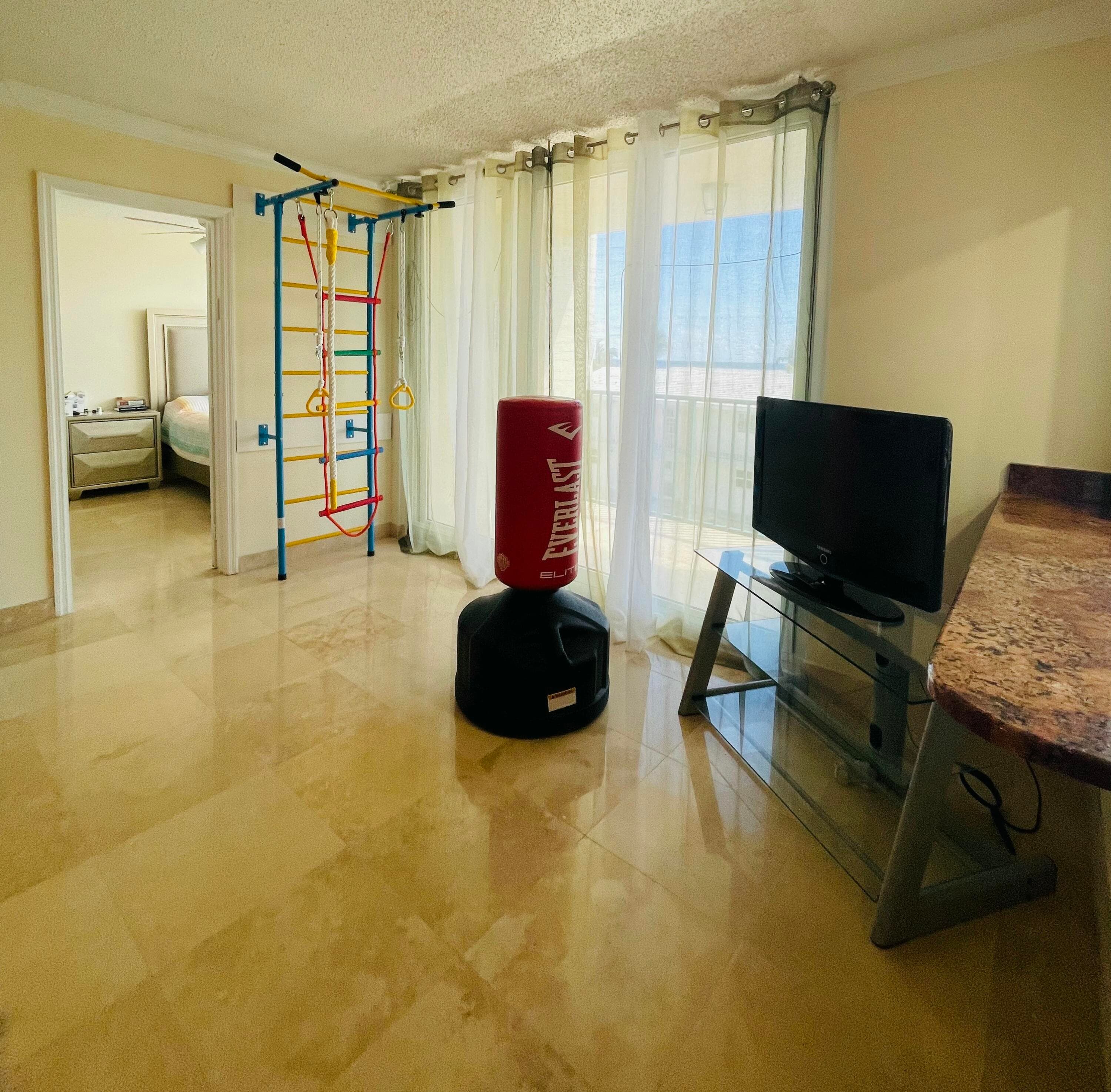 1237 Hillsboro Mile 302, Hillsboro Beach, FL 33062 57