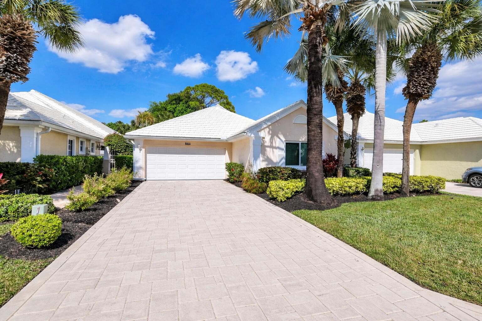 9213 Heathridge Drive, West Palm Beach, FL 33411 30