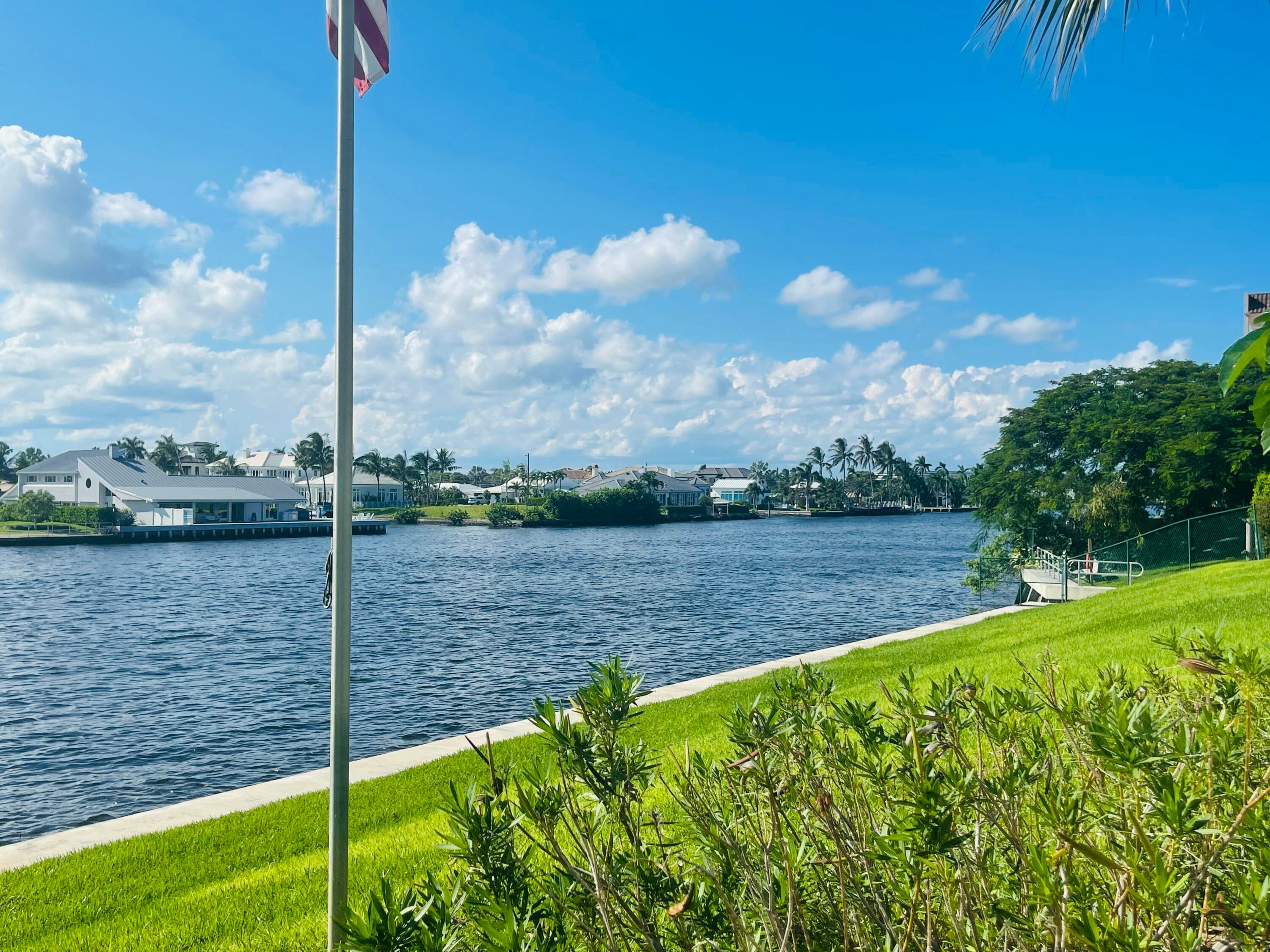 1237 Hillsboro Mile 302, Hillsboro Beach, FL 33062 91