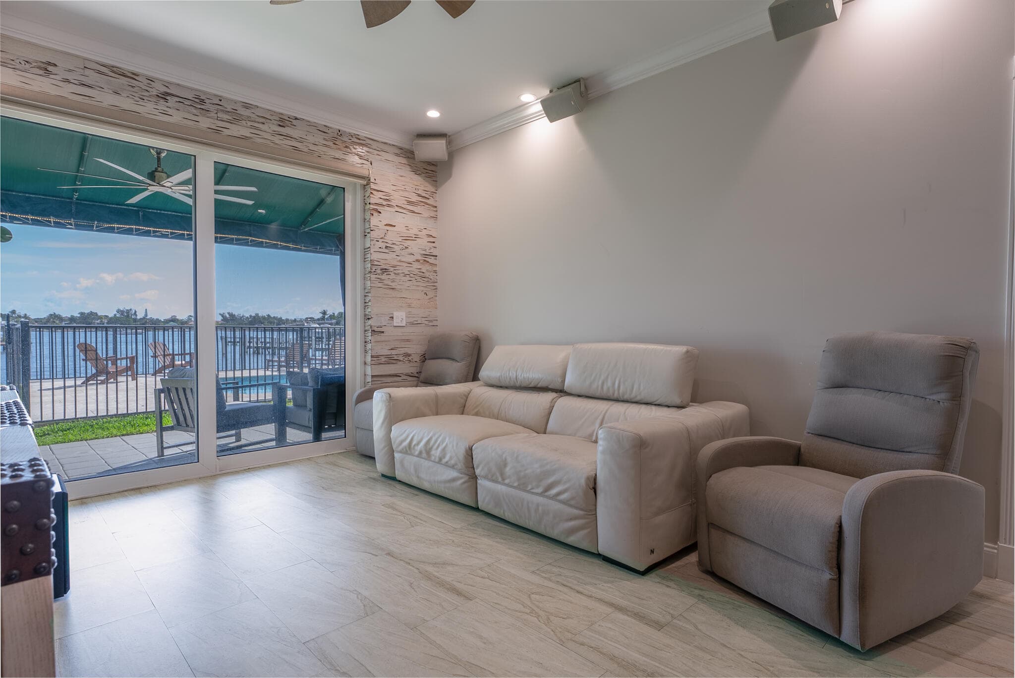 318 N Lake Drive, Lantana, FL 33462 14