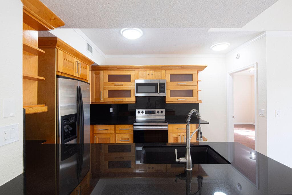 2400 Centergate Dr 202, Miramar, FL 33025 8