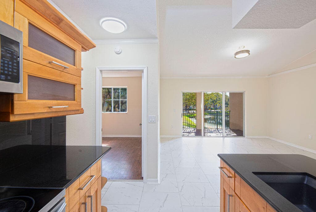 2400 Centergate Dr 202, Miramar, FL 33025 12