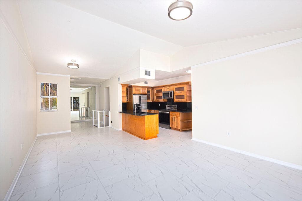 2400 Centergate Dr 202, Miramar, FL 33025 15