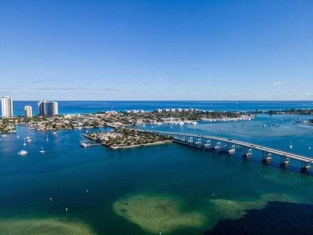 2650 Lake Shore Drive 1004, Riviera Beach, FL 33404 5
