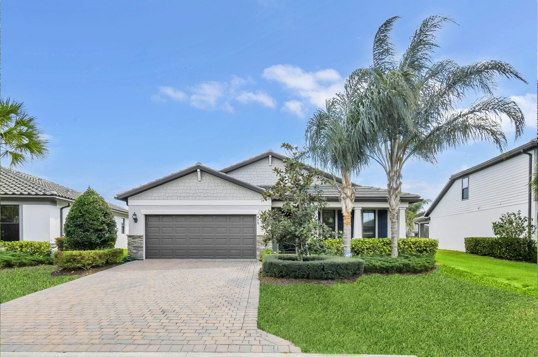 479 SE Vallarta Drive, Port St. Lucie, FL 34984
