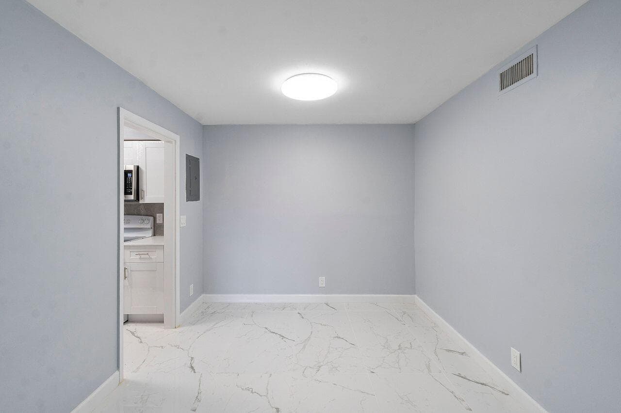 9960 Pineapple Tree Drive 107, Boynton Beach, FL 33436 10