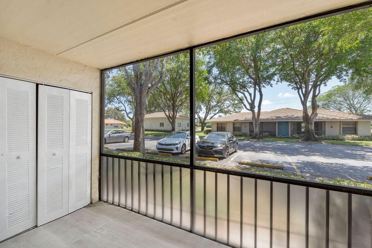 9960 Pineapple Tree Drive 107, Boynton Beach, FL 33436 23