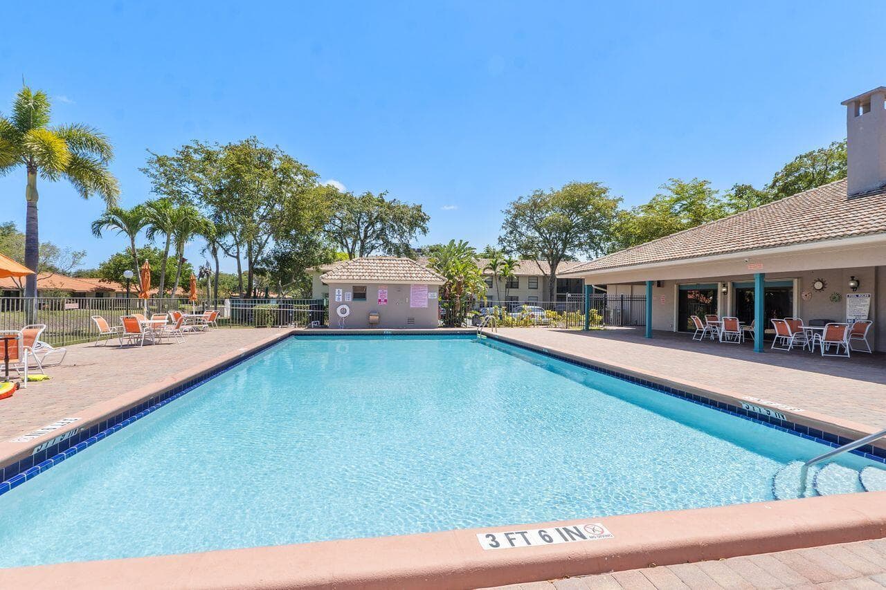 9960 Pineapple Tree Drive 107, Boynton Beach, FL 33436 33
