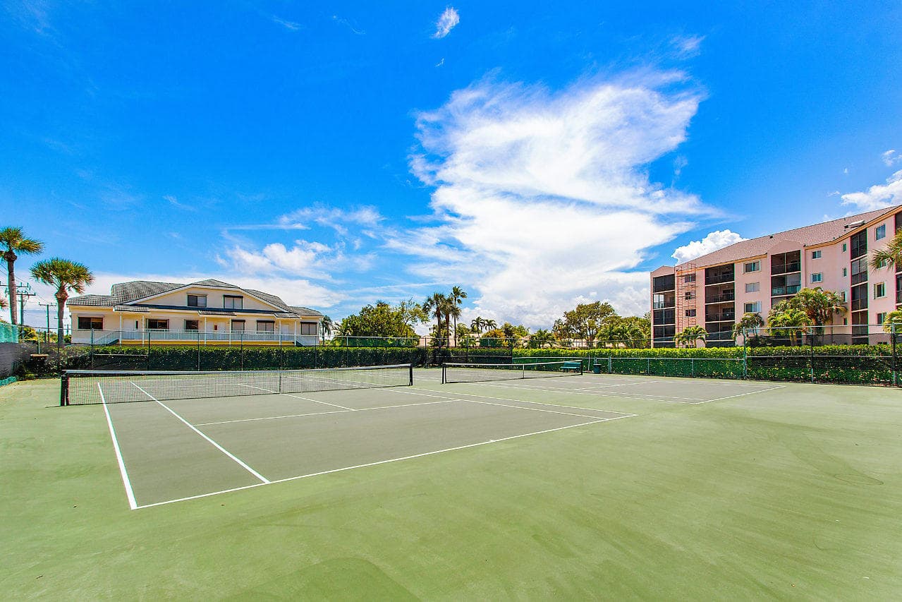 275 Palm Avenue A201, Jupiter, FL 33477 6