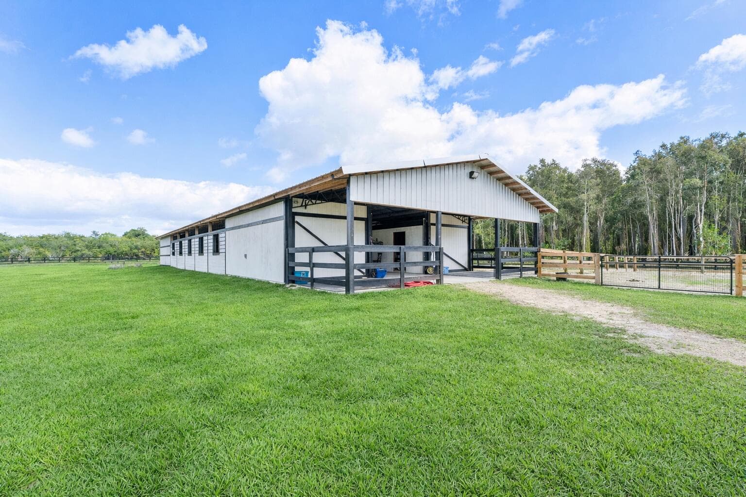 19921 Skyhawk Lane, The Acreage, FL 33470 35