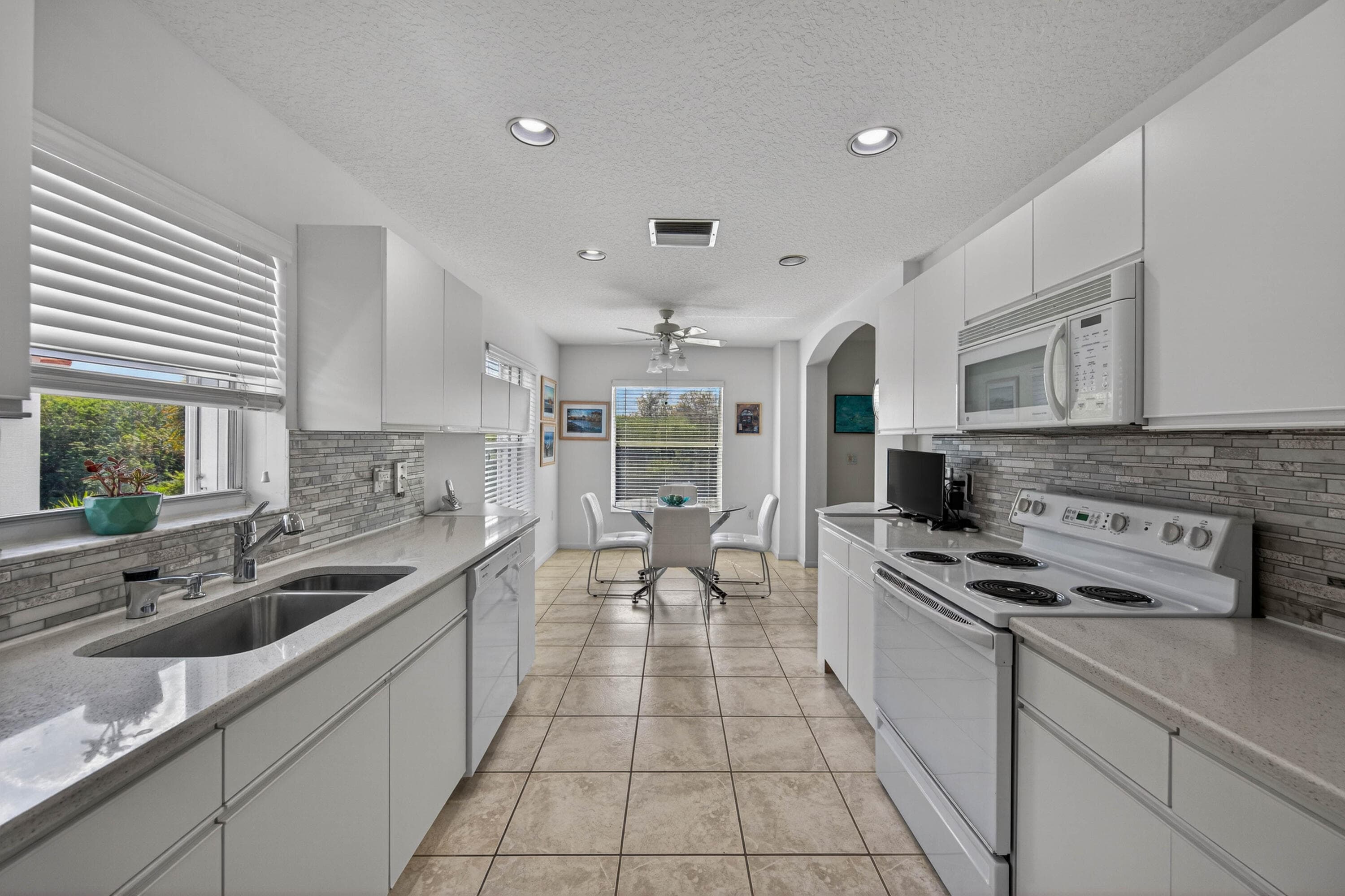 7676 Springwater Place 201, Boynton Beach, FL 33437 8