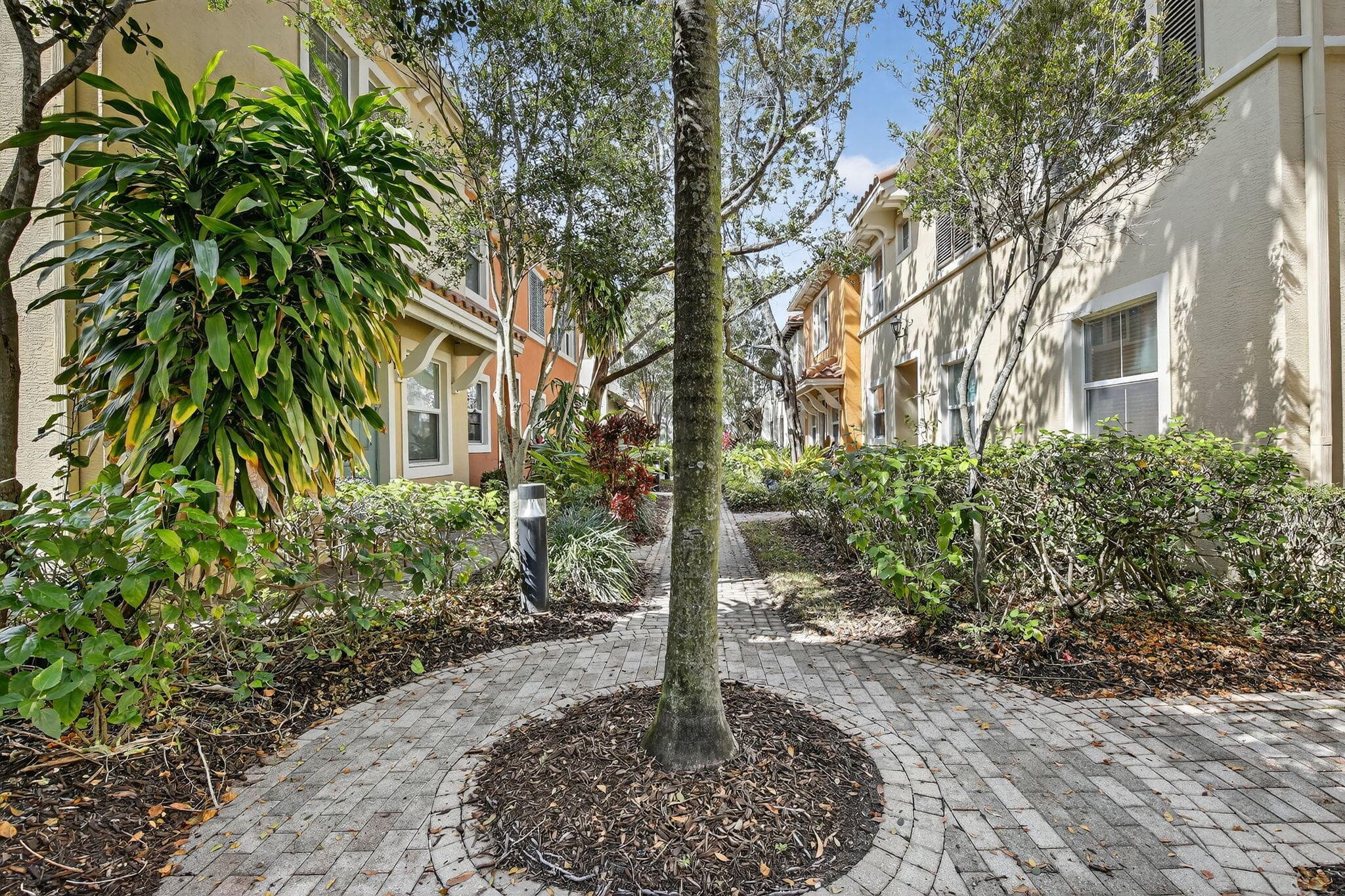 12631 NW 32nd Place, Sunrise, FL 33323 34