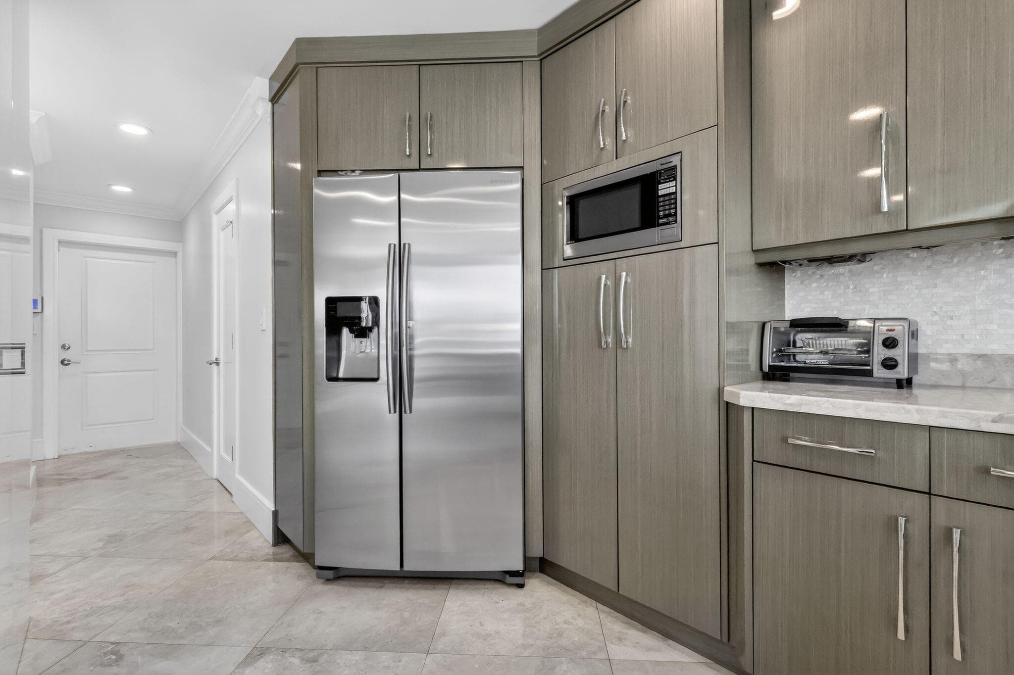 2912 S Ocean Boulevard S TH3, Highland Beach, FL 33487 24