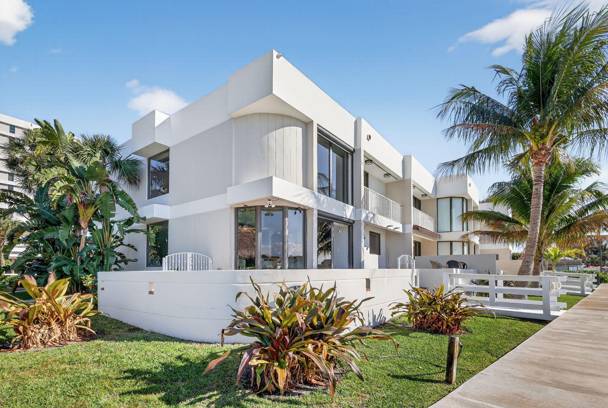 2912 S Ocean Boulevard S TH3, Highland Beach, FL 33487 32