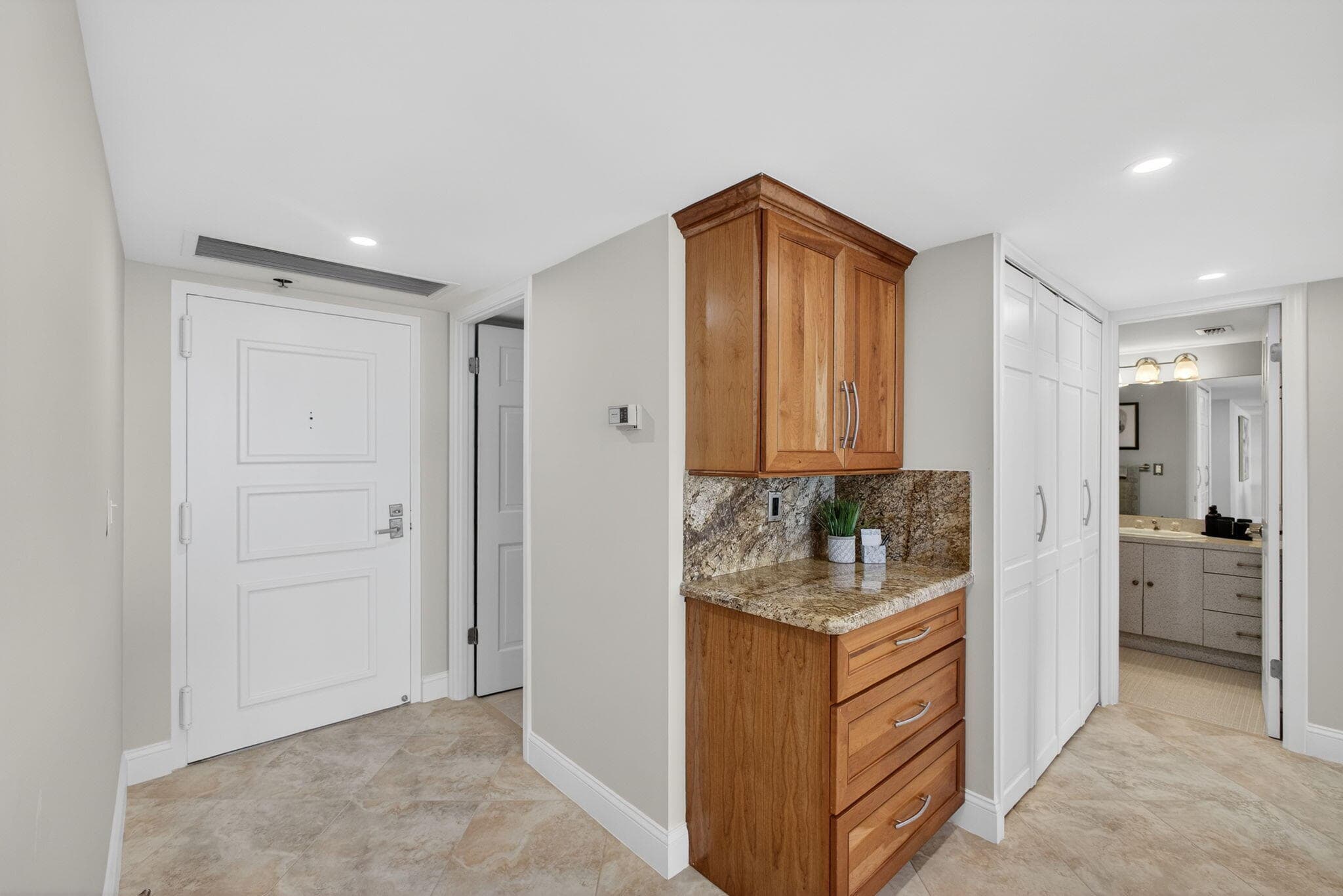 4200 N Ocean Drive 1-406, Singer Island, FL 33404 7