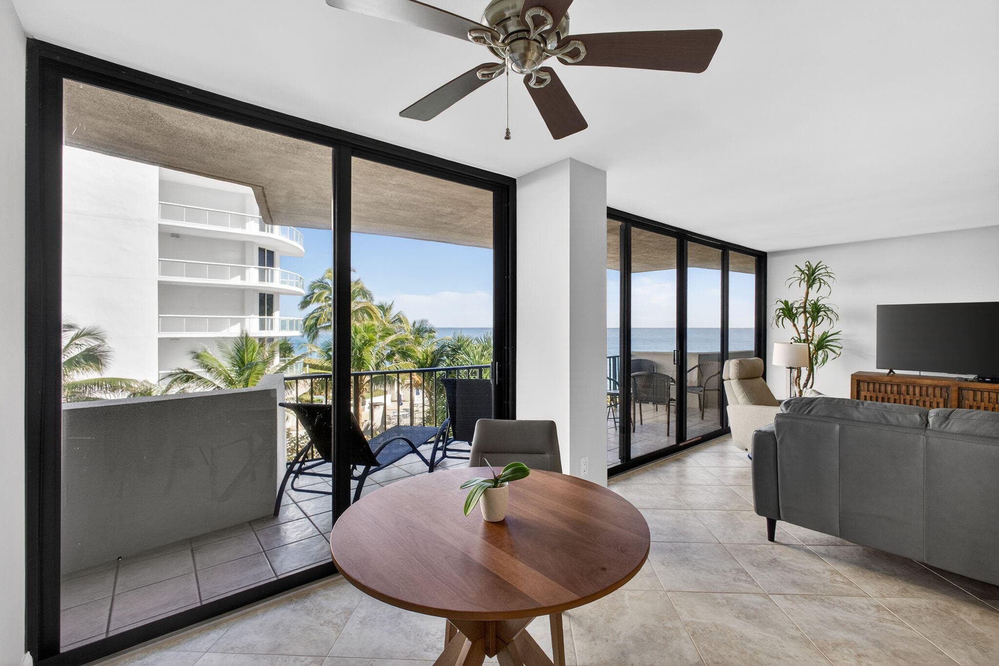 4200 N Ocean Drive 1-406, Singer Island, FL 33404 11