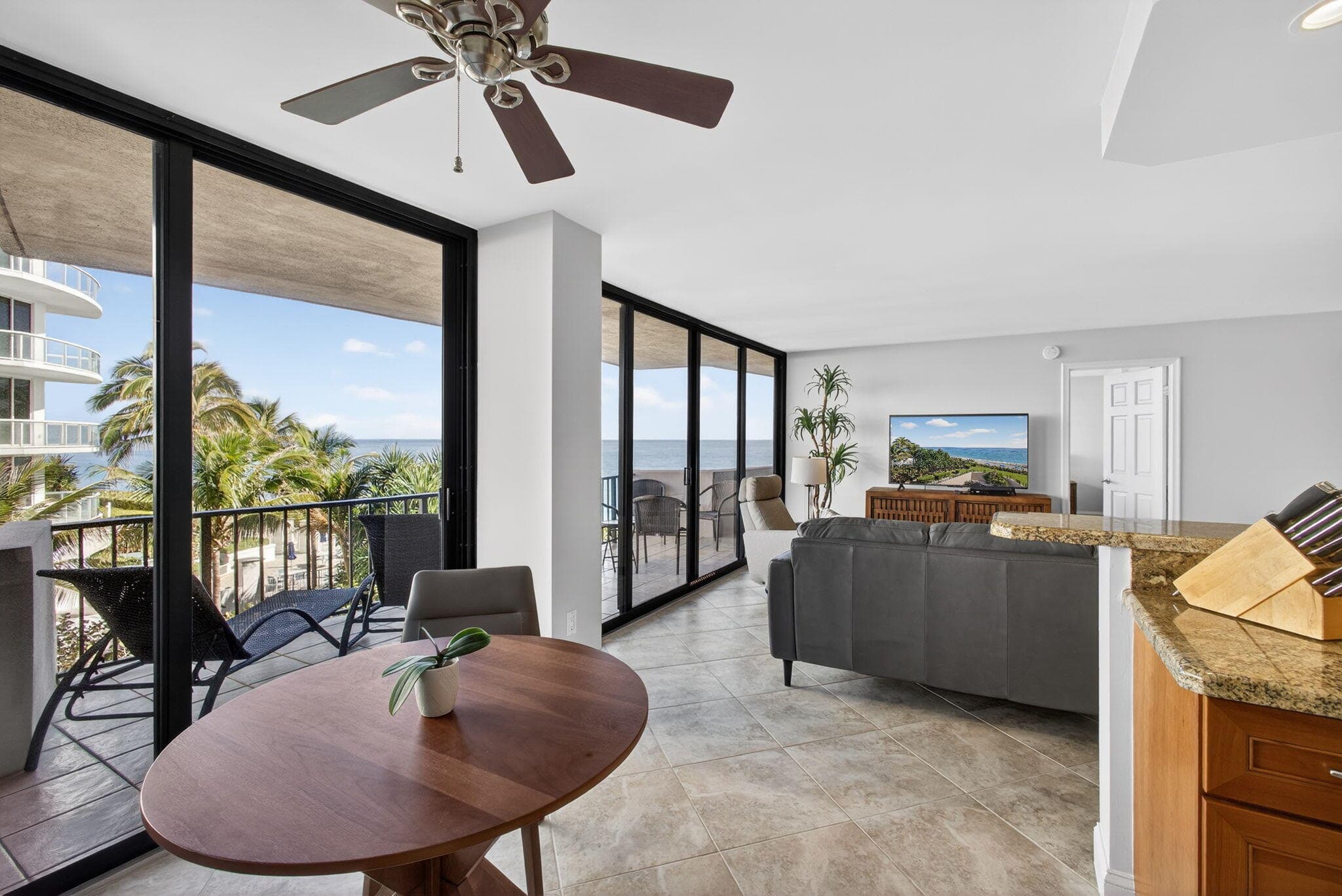 4200 N Ocean Drive 1-406, Singer Island, FL 33404 13