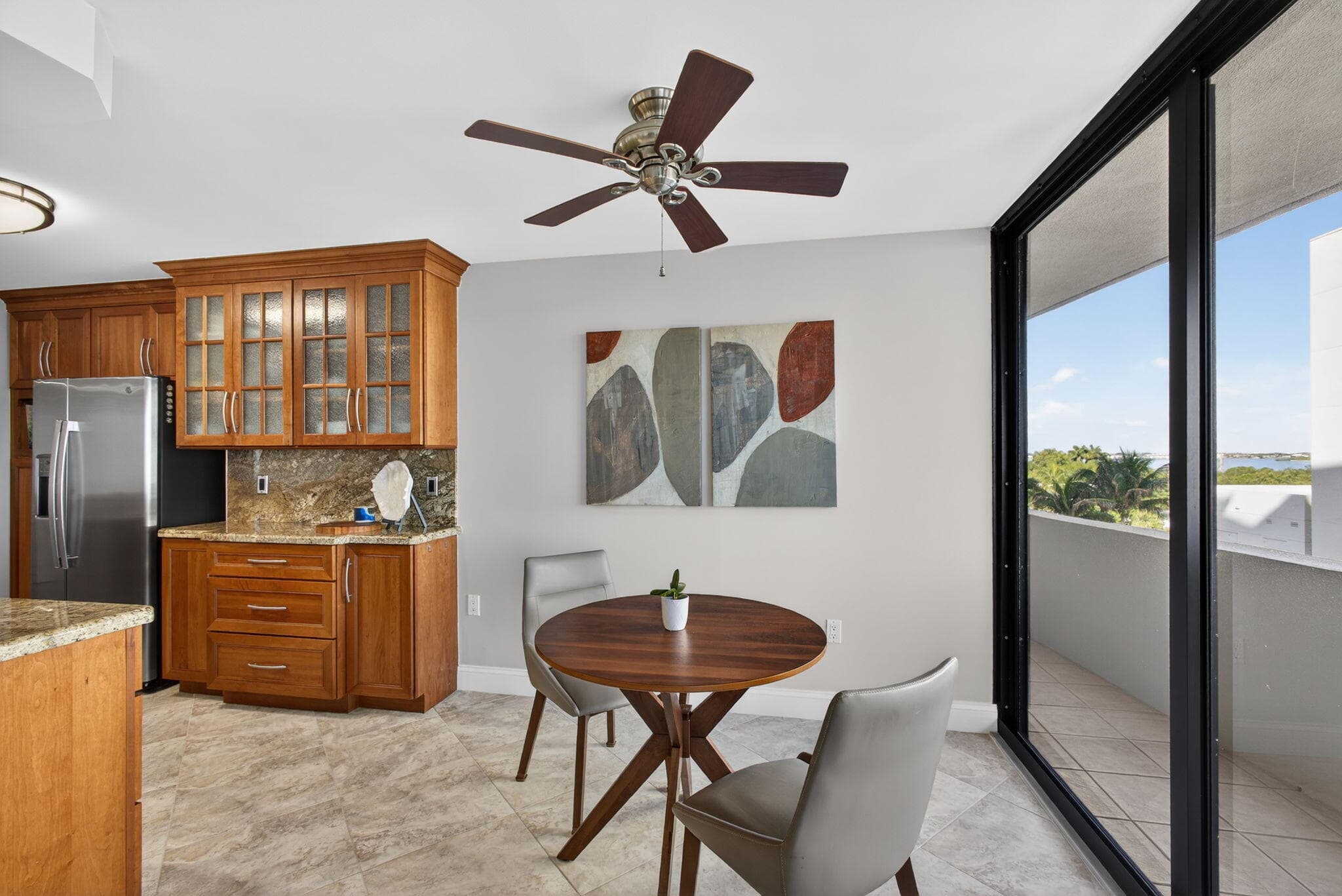 4200 N Ocean Drive 1-406, Singer Island, FL 33404 18