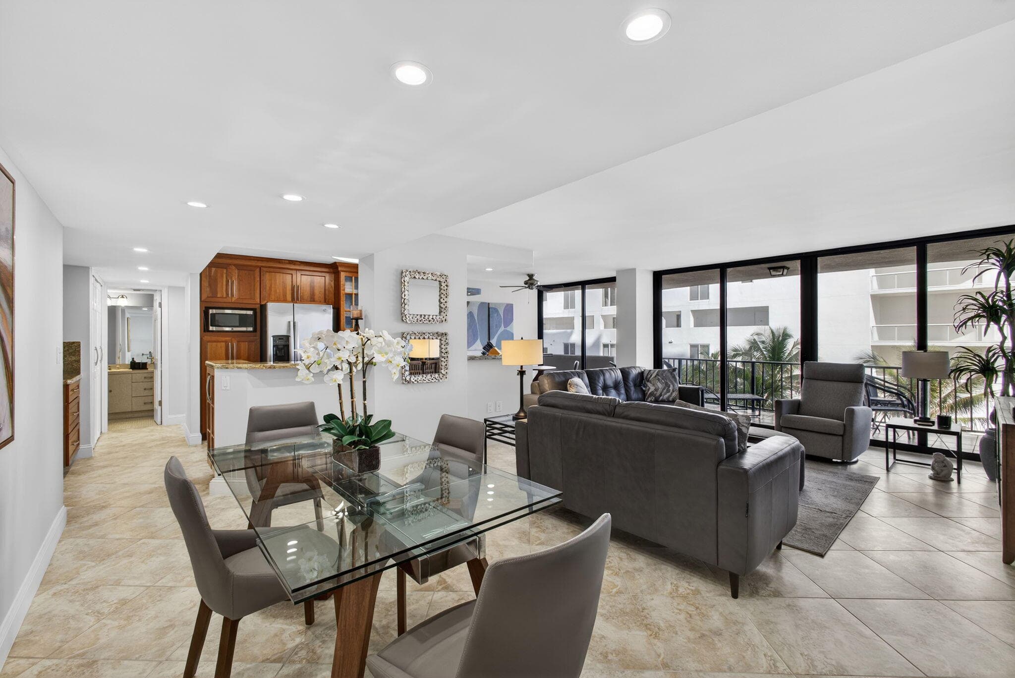 4200 N Ocean Drive 1-406, Singer Island, FL 33404 27