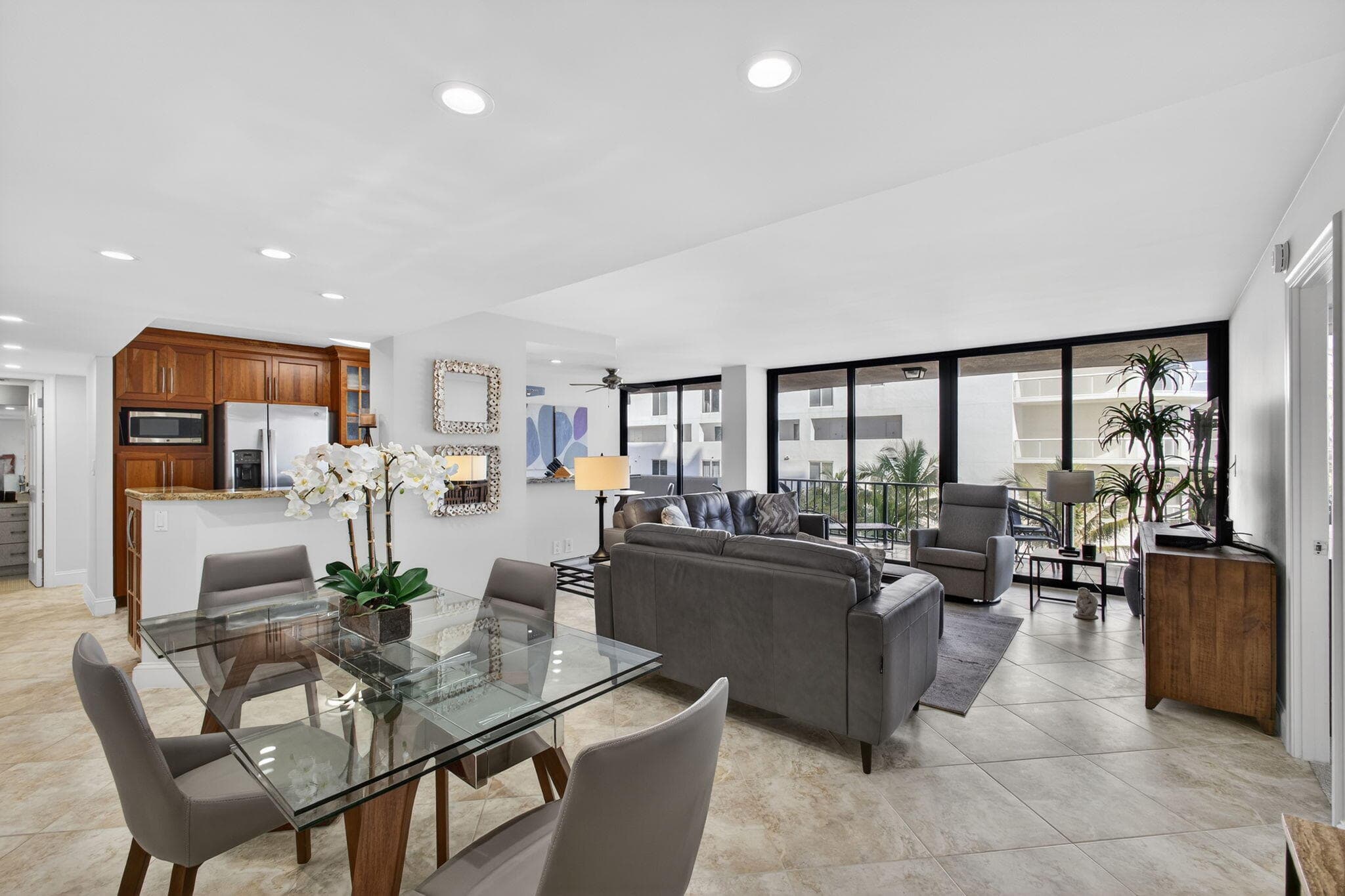 4200 N Ocean Drive 1-406, Singer Island, FL 33404 28