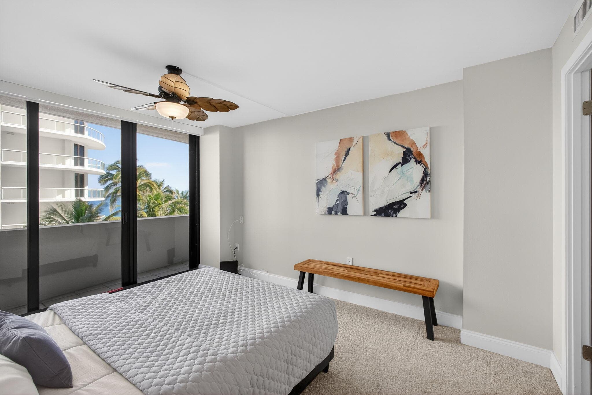 4200 N Ocean Drive 1-406, Singer Island, FL 33404 51