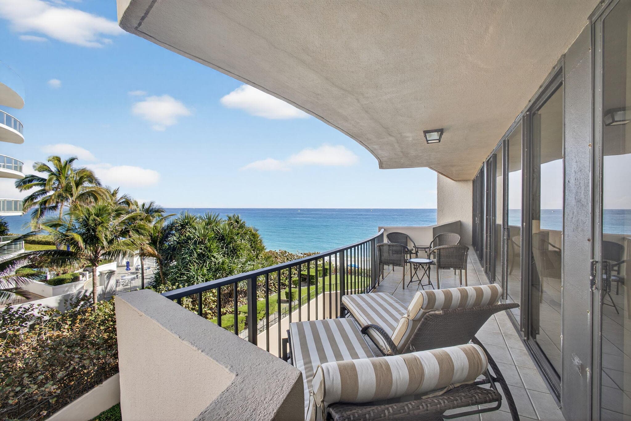 4200 N Ocean Drive 1-406, Singer Island, FL 33404 10