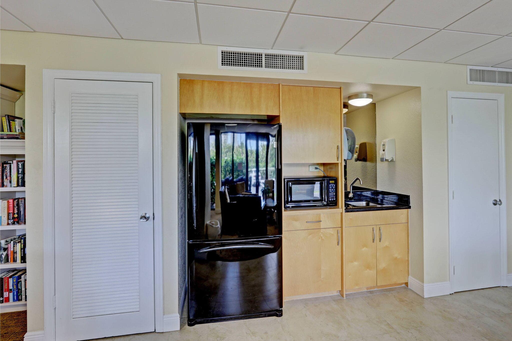 4200 N Ocean Drive 1-406, Singer Island, FL 33404 68